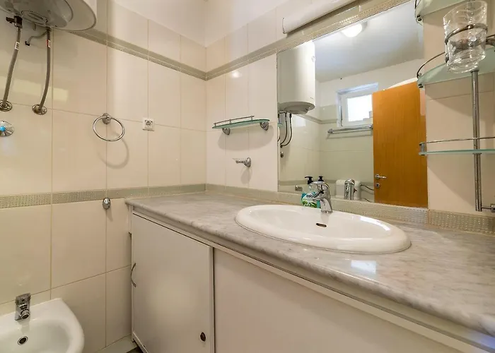 350 Meter Bis Zum Tollen Langen In Apartman *