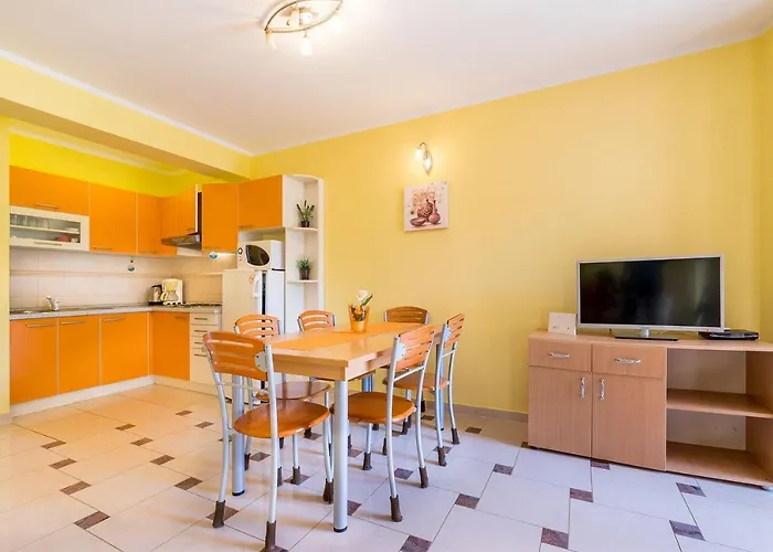 Apartman 350 Meter Bis Zum Tollen Langen In *
